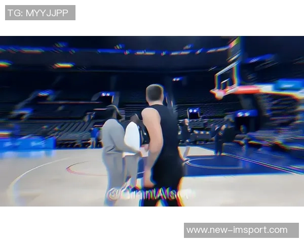 东契奇训练后带队友团建体验保时捷专业赛道试驾乐趣 东契奇训练后带队友团建体验保时捷专业赛道试驾乐趣