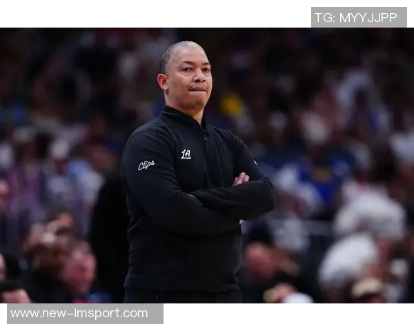 比尔半场表现低迷仅得2分全队正负值最低难以扭转局面 比尔半场表现低迷仅得2分全队正负值最低难以扭转局面