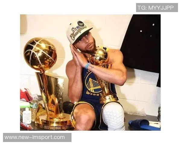 勇士全力支持库里重返巅峰放弃双时间线专注当下传奇之路 勇士全力支持库里重返巅峰放弃双时间线专注当下传奇之路