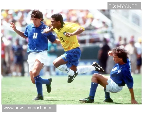 意大利巴西传奇球星同场竞技巴乔卡福罗马里奥重温经典对决