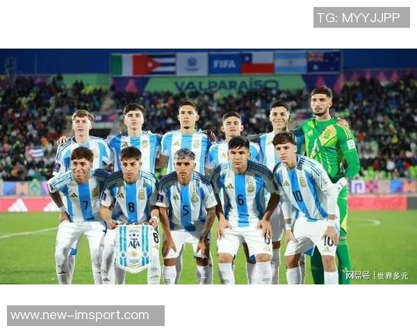 梅西为阿根廷U20祝贺进入世青赛决赛并赞扬西尔维蒂表现出色