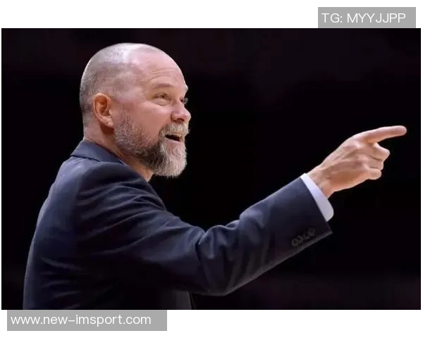 卢指导分析小卡表现不佳强调提升其进攻专注度是我的责任 卢指导分析小卡表现不佳强调提升其进攻专注度是我的责任