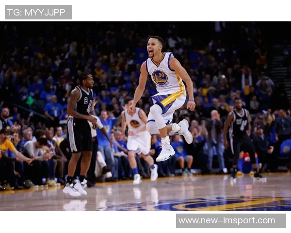 历史上单场投中10个以上三分球的球员盘点库里独占鳌头超越二三四名总和 历史上单场投中10个以上三分球的球员盘点库里独占鳌头超越二三四名总和